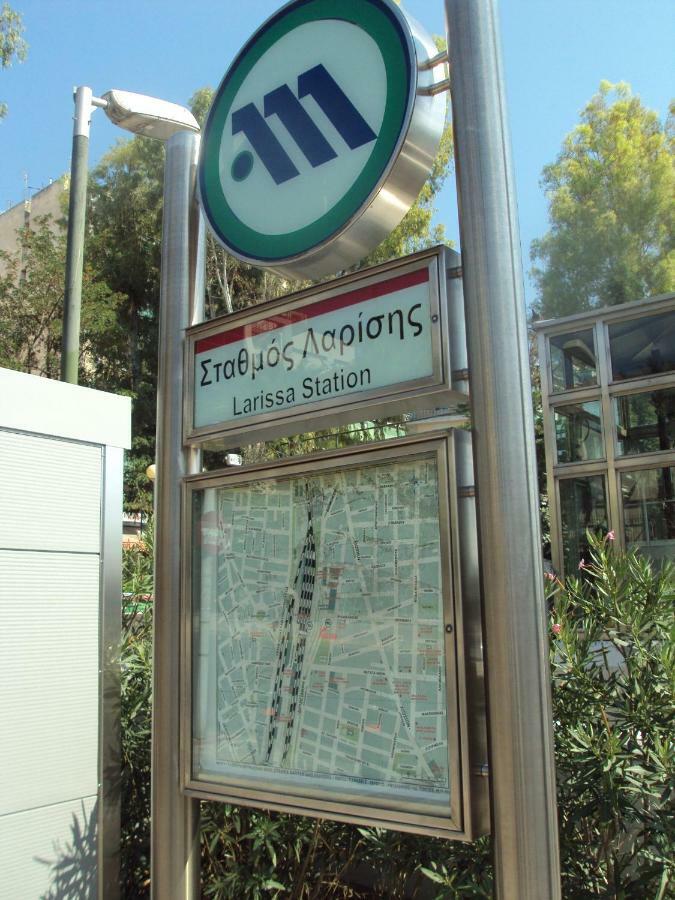 Apartamento 7 Stars Near Metro Atenas Exterior foto